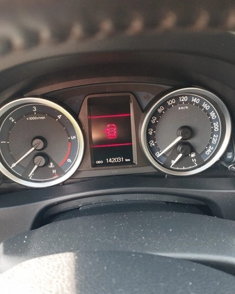 Toyota Auris cena 37500 przebieg: 142034, rok produkcji 2014 z Opole Lubelskie małe 22
